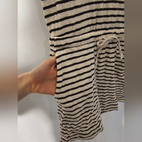 Lou & Grey LOFT Stripe Romper - Picture 4 of 6